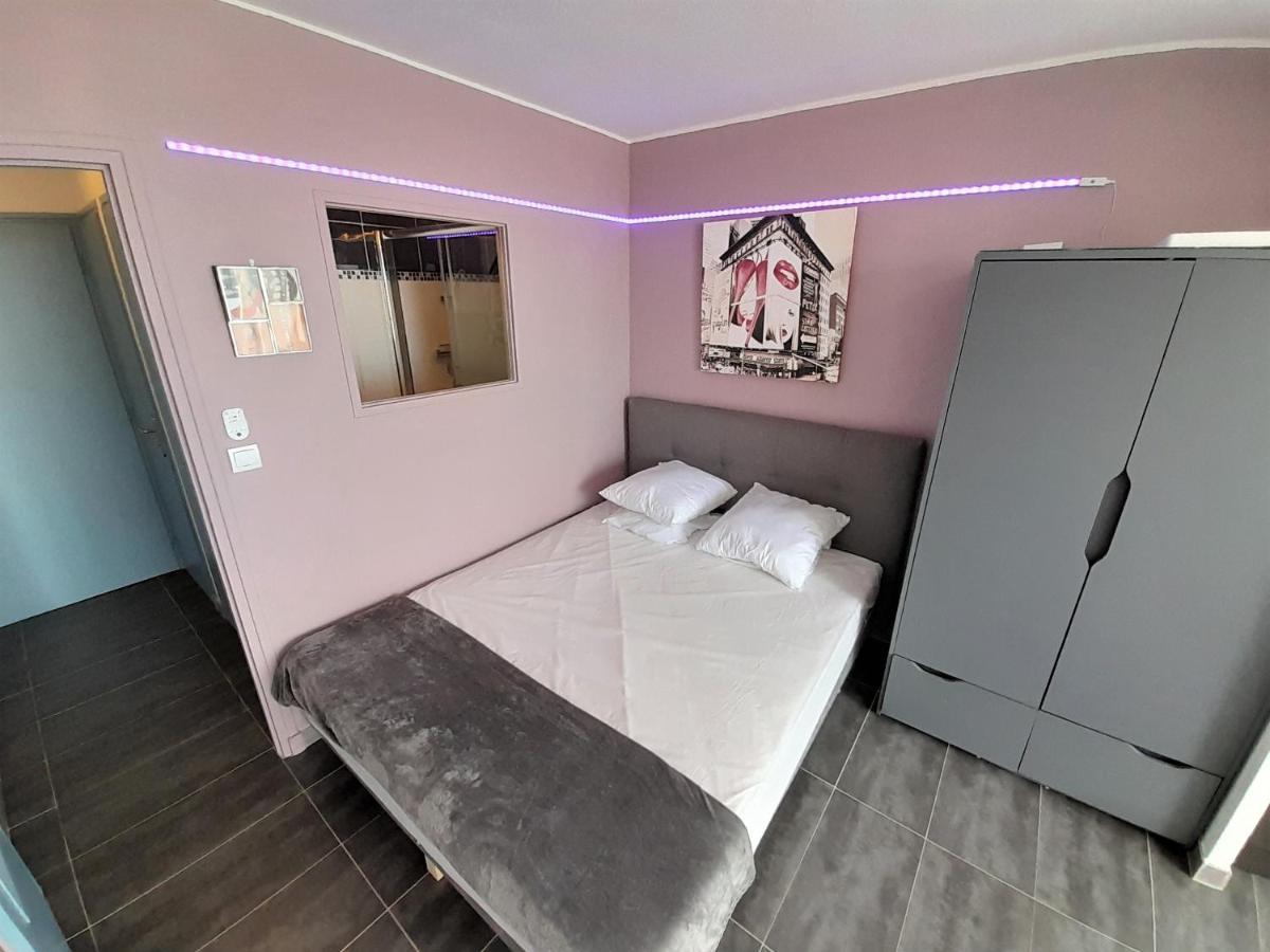 Studio Village Naturiste Baby Doll Agde Exterior photo