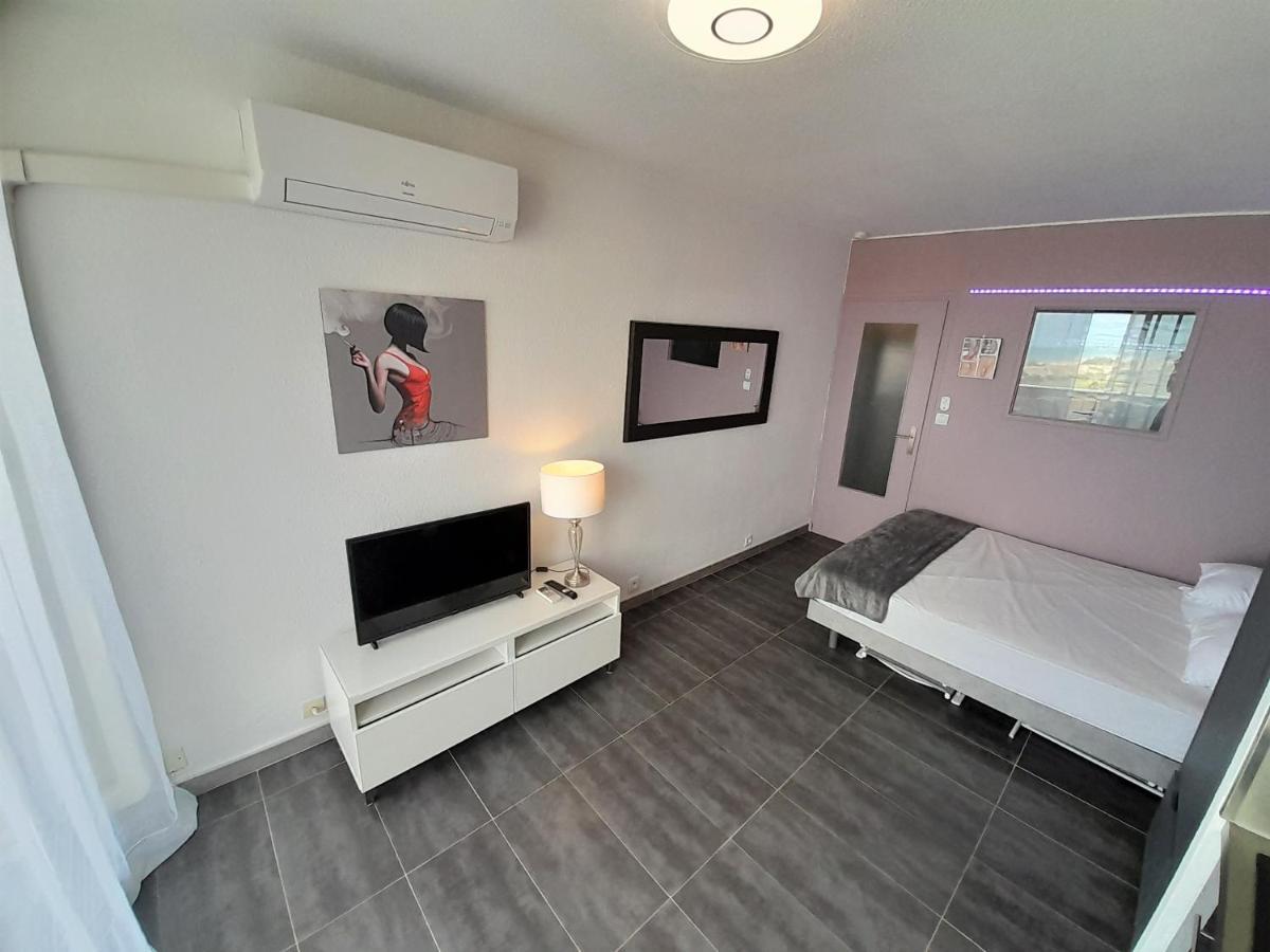 Studio Village Naturiste Baby Doll Agde Exterior photo